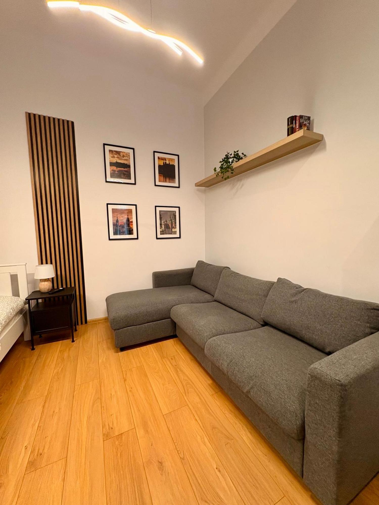Roller Aparthotel *